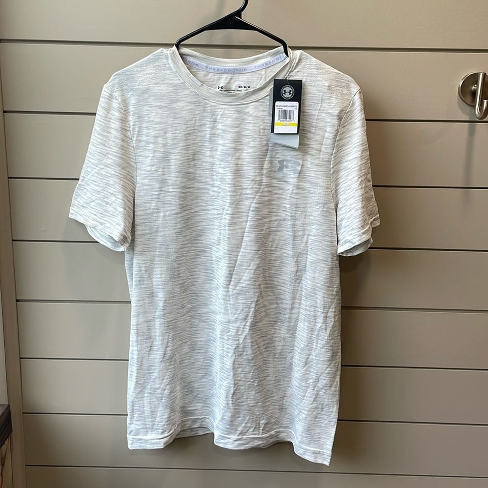 Men’s Under Armour Threadborne Athletic T Shirt - Medium